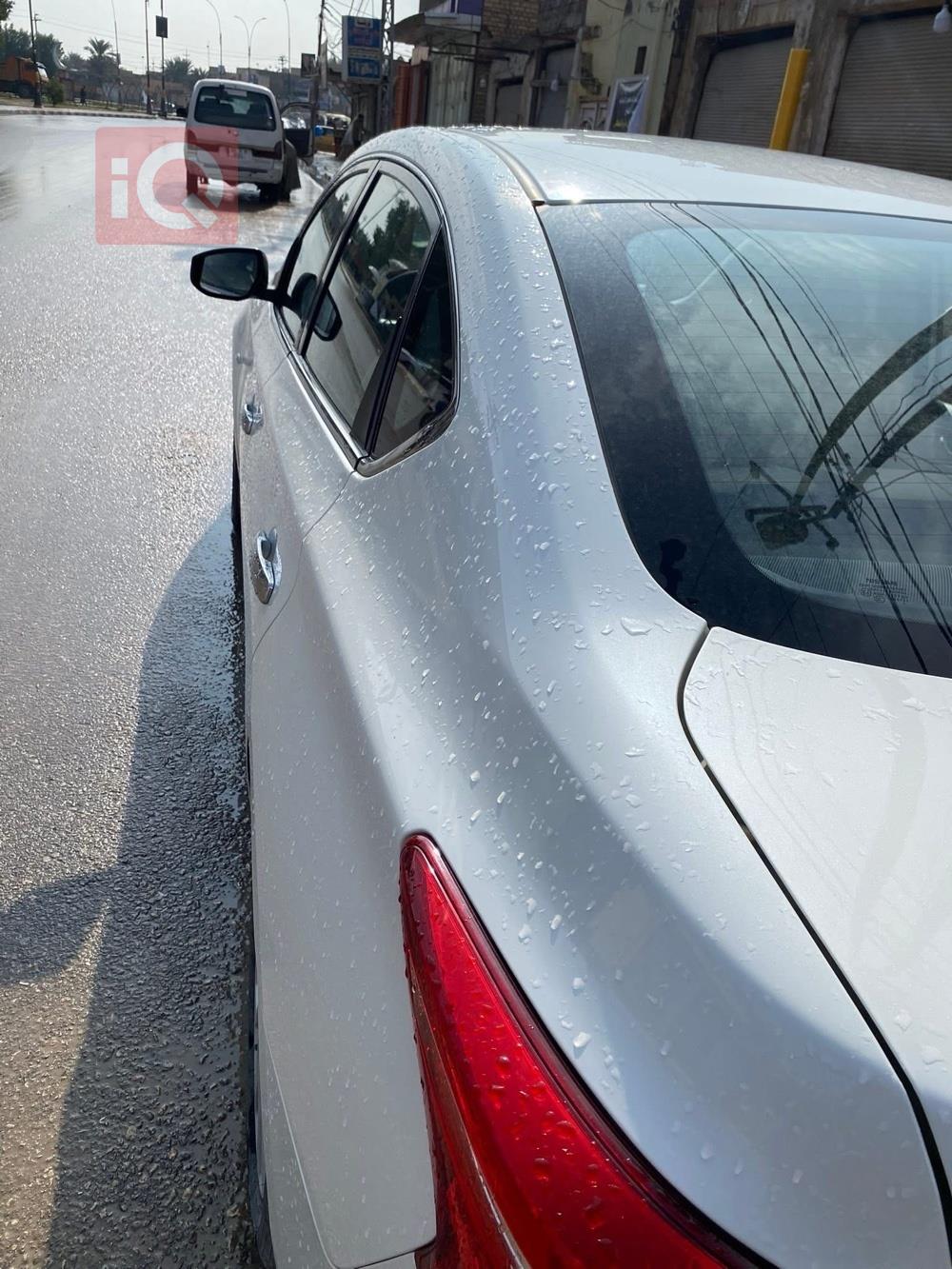 نيسان سيلفي